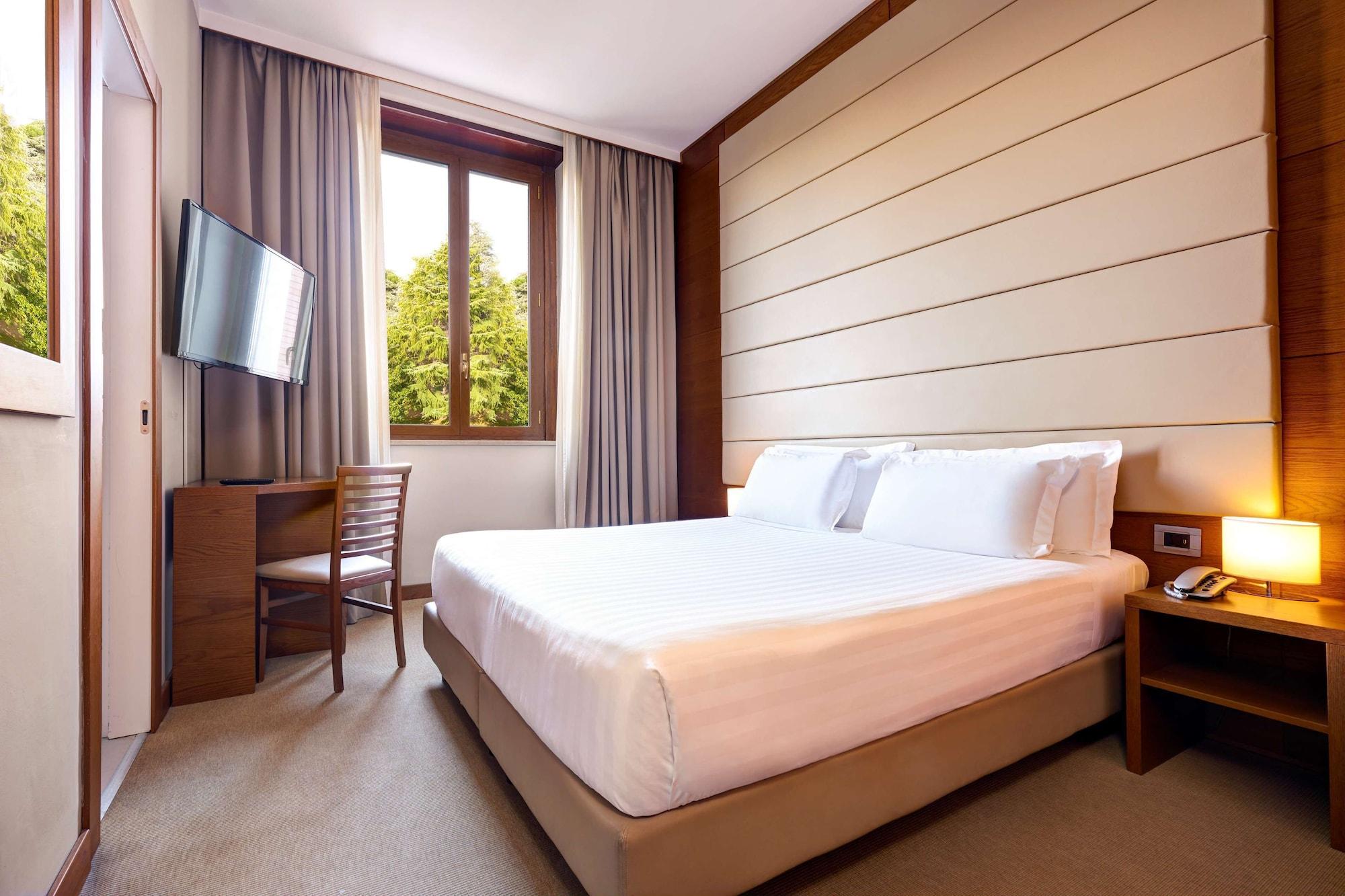 Occidental Aurelia Hotel Róma Kültér fotó